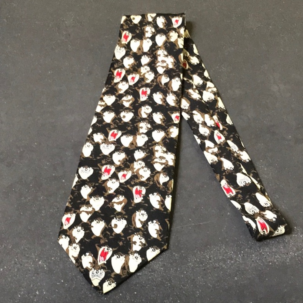 Looney Tunes Vintage Tie